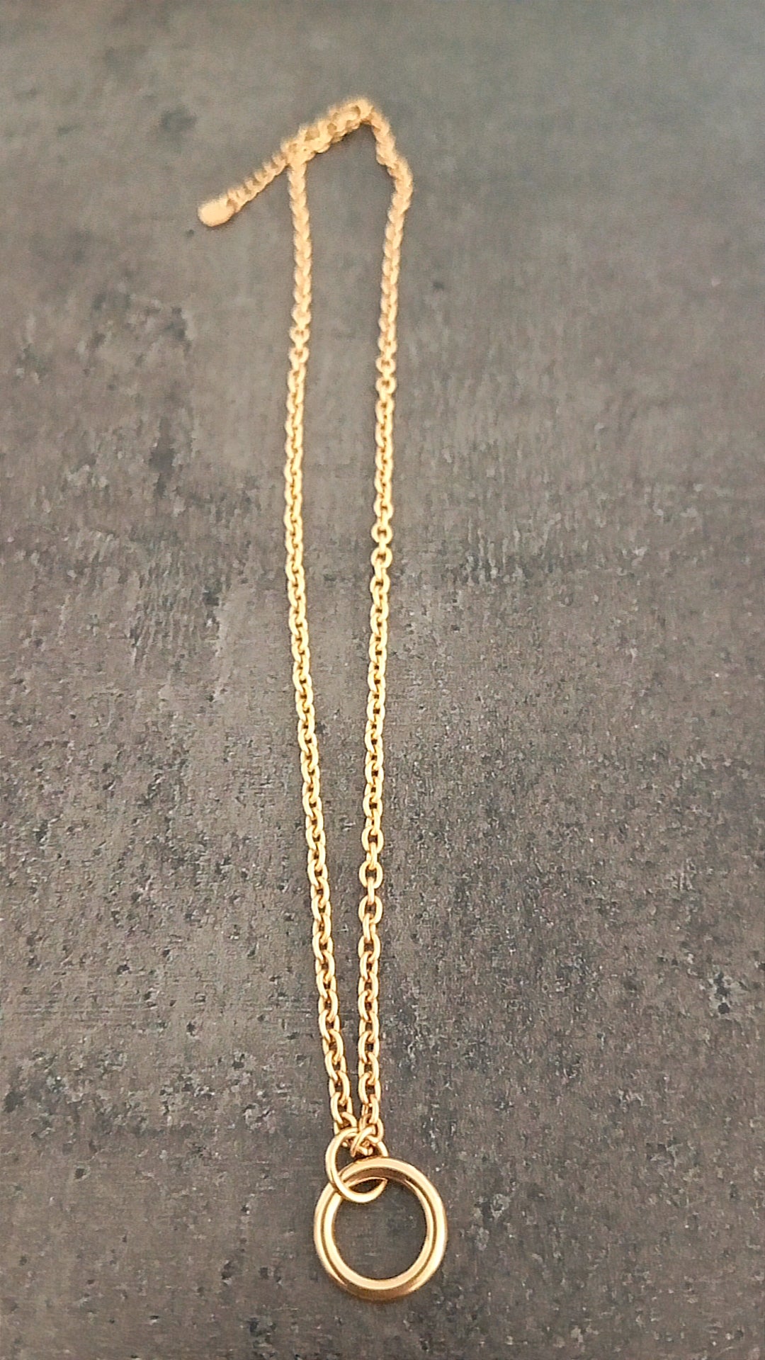 Customizable charm necklace