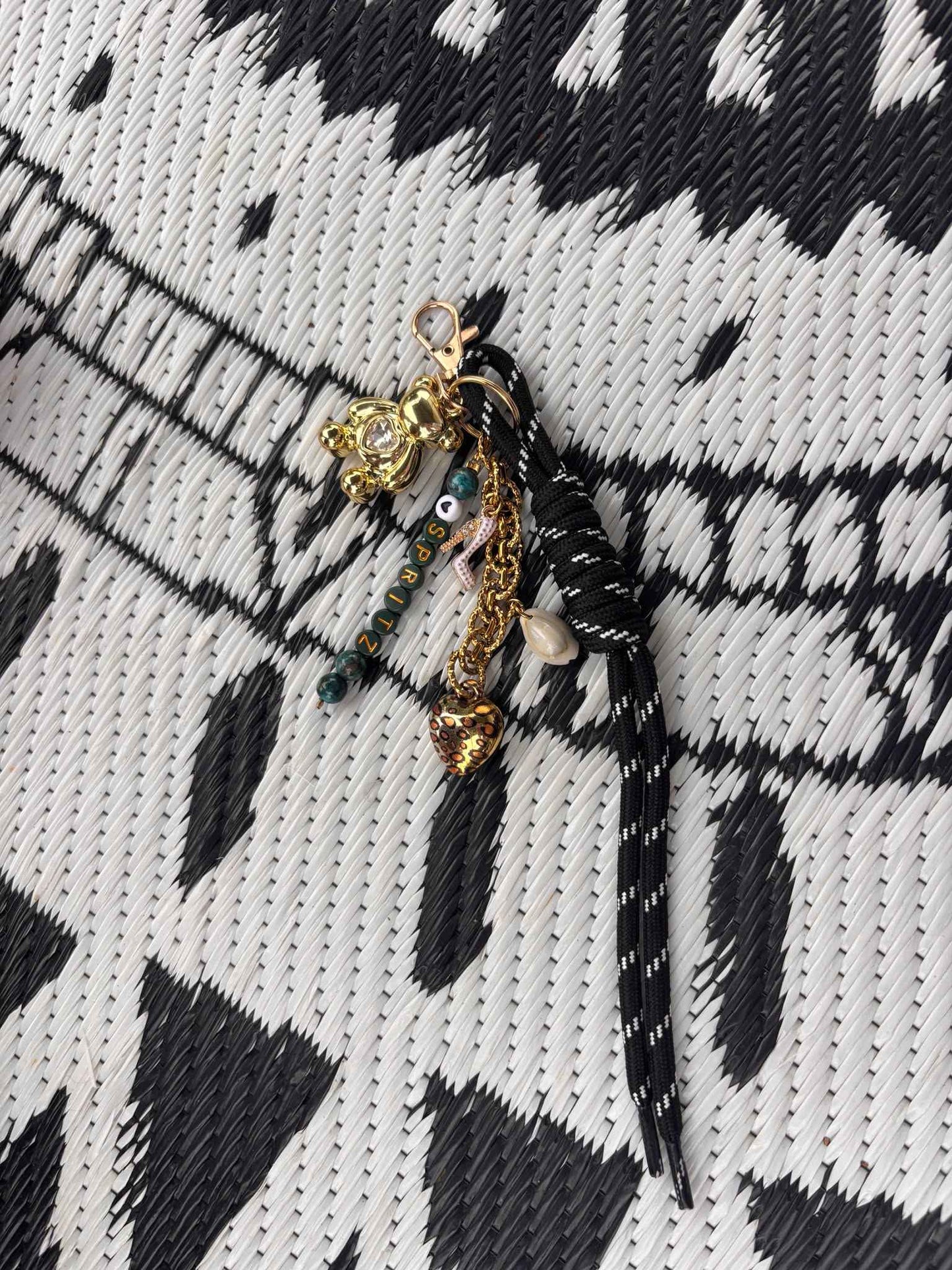 Ourson Spritz porte clefs - grigri de sac