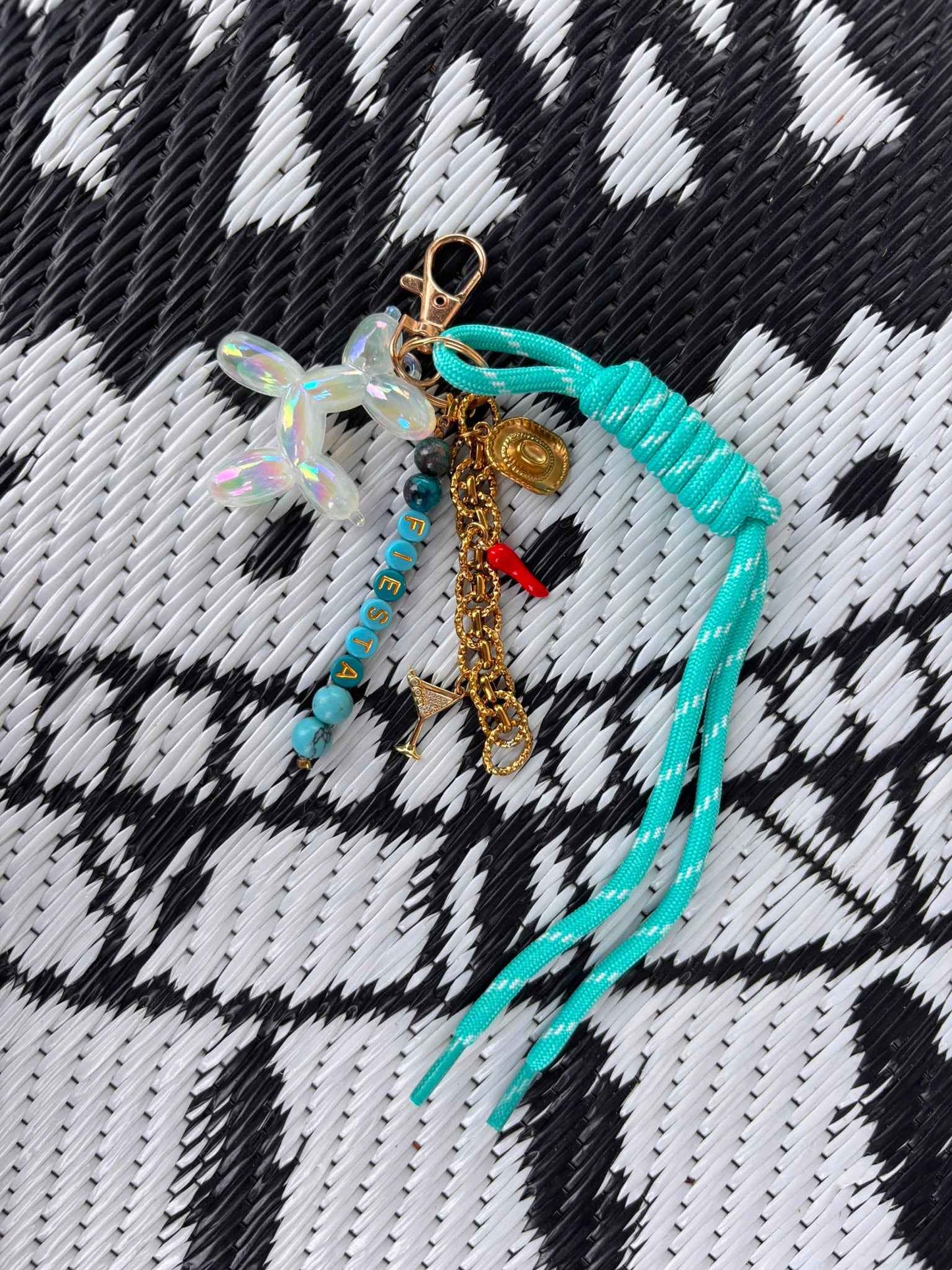 Chien ballon Fiesta                      Porte-clefs - Bijou de sac