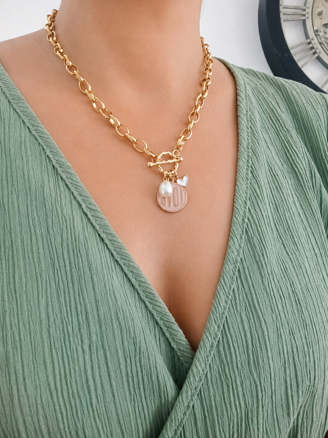 Collier Love