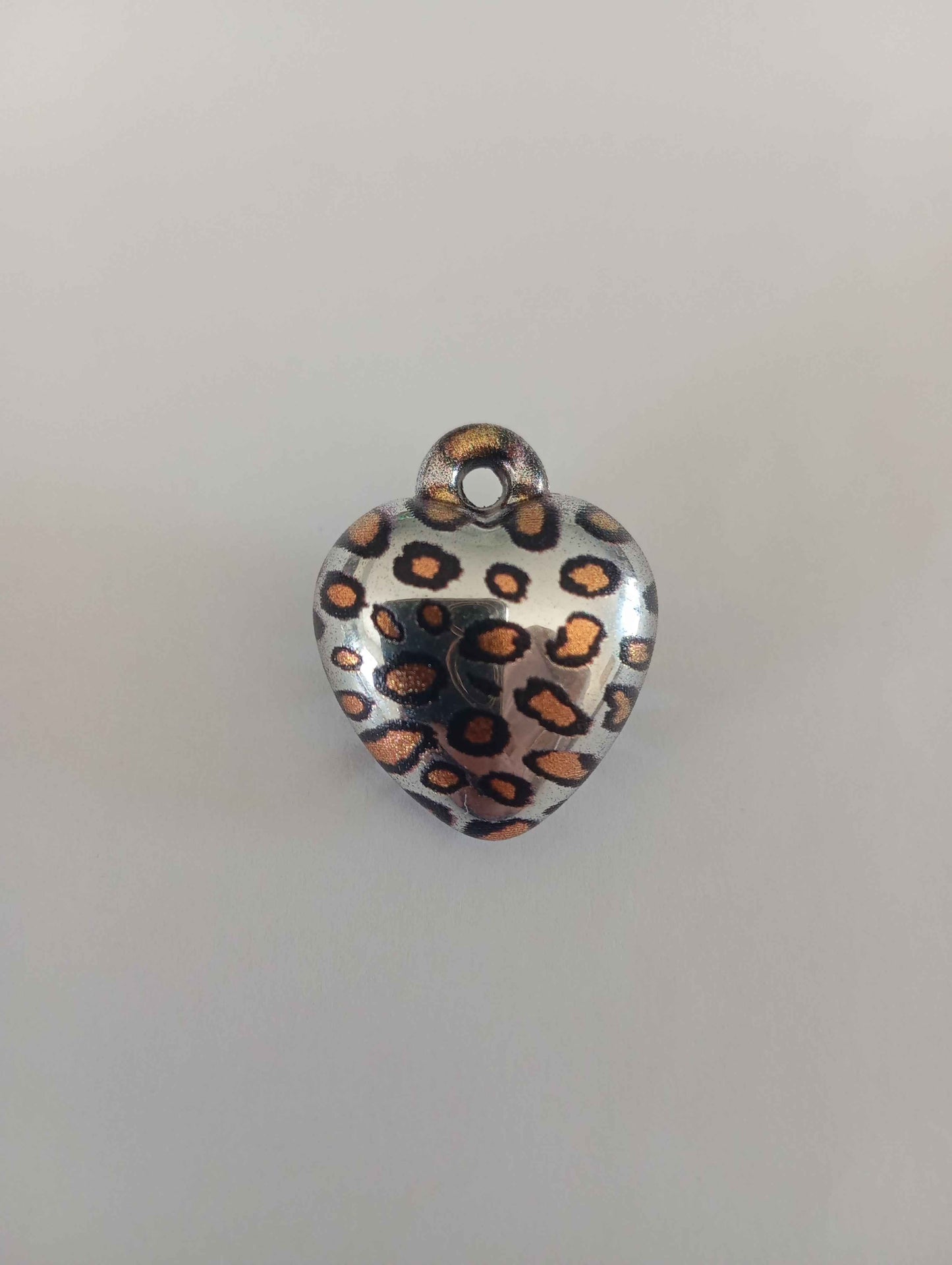 Charm coeur argenté leopard