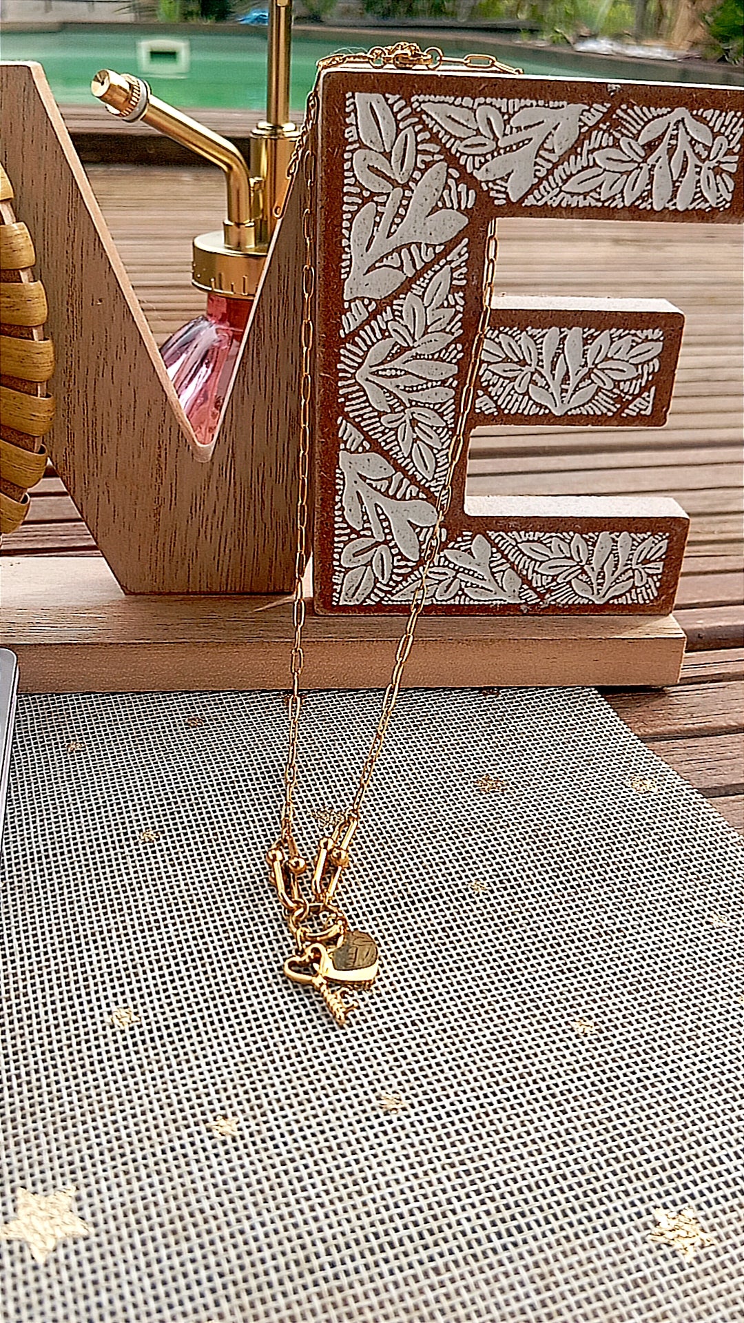 Elea Necklace